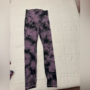 Lululemon (size 4) purple & black leggings